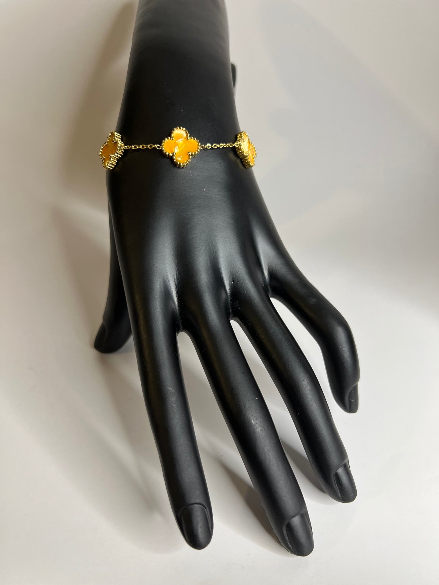 Van Cleef Gold and Yellow 3 Pieces Set