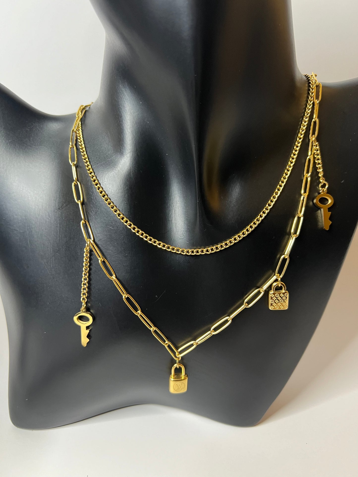 Golden Necklace and Bracelet Set With Charms Pendants