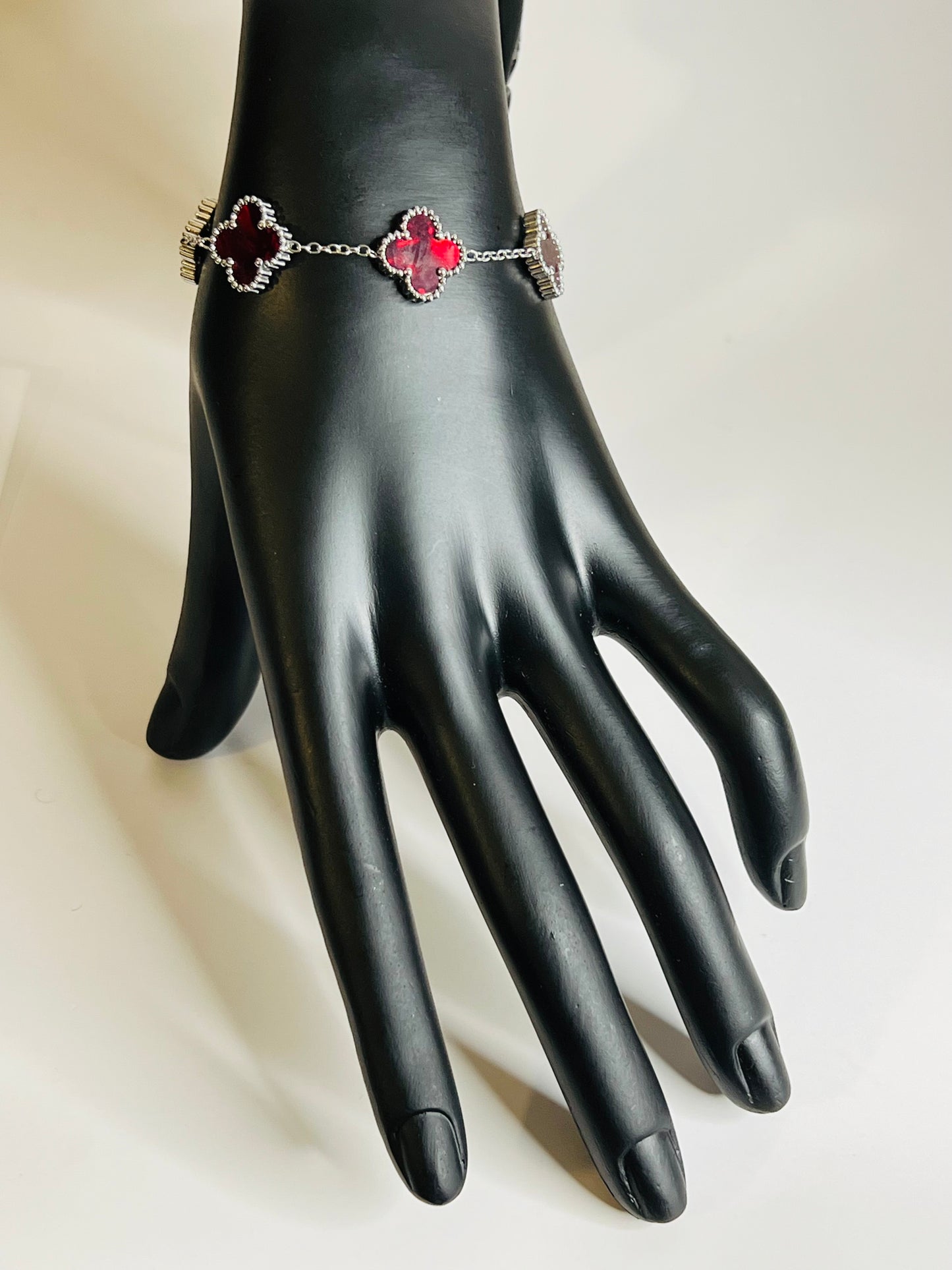 Van Cleef Silver and Burgundy 3 Pieces Set