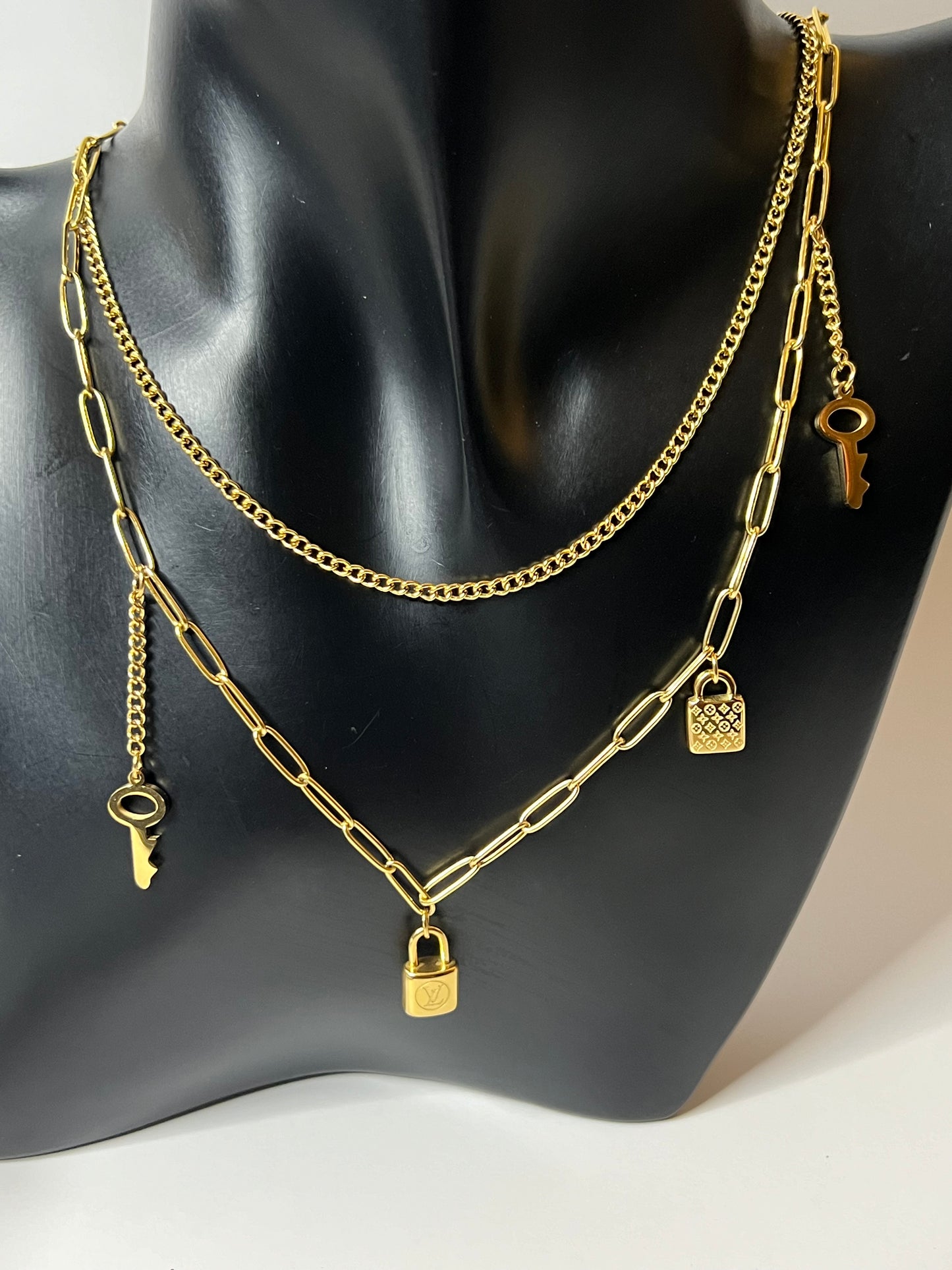 Golden Necklace and Bracelet Set With Charms Pendants