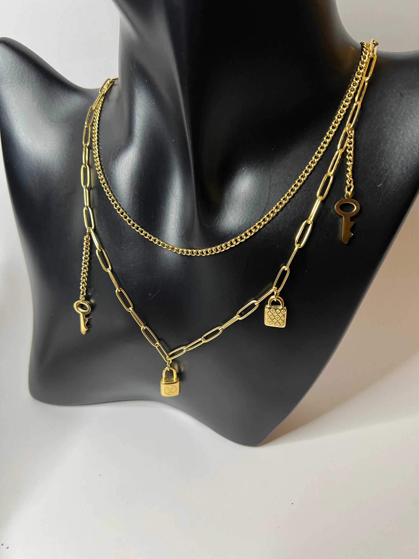 Golden Necklace and Bracelet Set With Charms Pendants